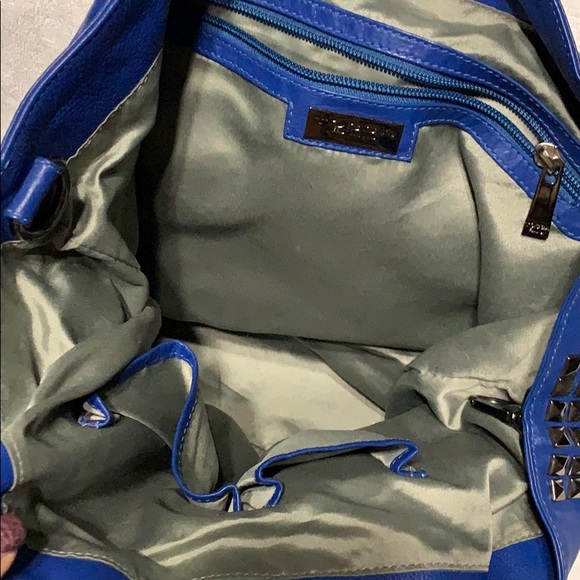 Handbag - Picture 5 of 5